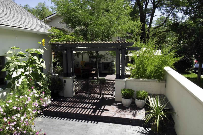 Charles Seha Professional Landscape Designer in Rochester, Minnesota -  Home and Office Entries