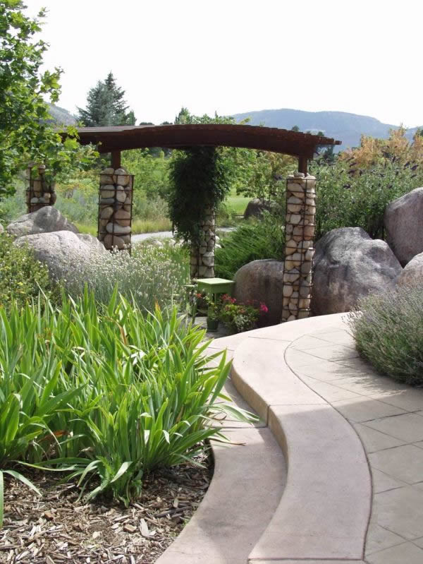 Charles Seha Professional Landscape Designer in Rochester, Minnesota -  Home exterior stone steps and walkways